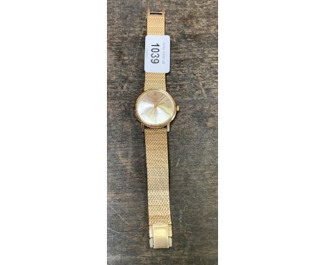A GENTS TISSOT SEASTAR SEVEN YELLOW METAL CASED WATCH 