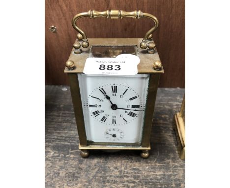 A BRASS CASED DUVERDREY &amp; BLOQUEL FRENCH CARRIAGE CLOCK, WITH KEY, GLASS AT FRONT LOOSE 