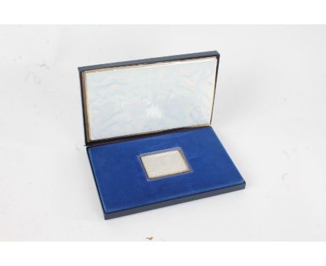 Danbury Mint Elizabeth II silver jubilee commemorative silver replica stamp, Birmingham 1977, housed in presentation case wit