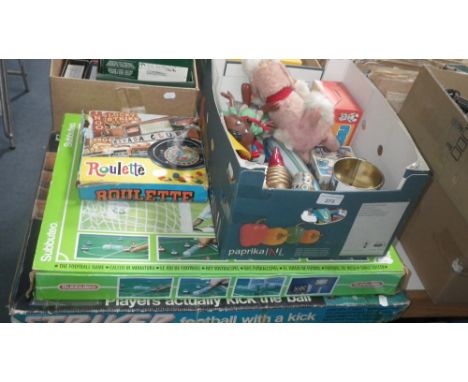 A quantity of assorted vintage toys including Subbuteo and others