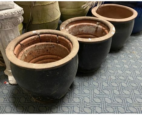 3 MEDIUM CERAMIC POTS