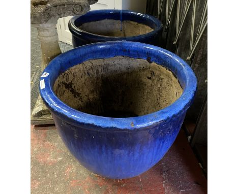 2 LARGE CERAMIC POTS