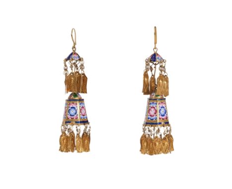 A PAIR OF QAJAR POLYCHROME-PAINTED ENAMEL GOLD EARRINGS PROPERTY FROM A DISTINGUISHED LADY Qajar Iran, second half 19th centu