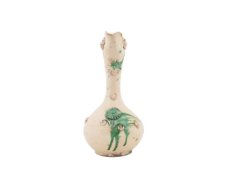 A GREEN-SPLASHED WHITE-GLAZED CANAKKALE POTTERY EWER Çanakkale, Ottoman Turkey, 19th centuryOf pyriform shape, resting on a s