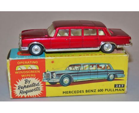 Corgi Toys 247 red Mercedes Benz 600 Pullman with windscreen wipers with on/off switch, 8/6dm with original box (lacks three 