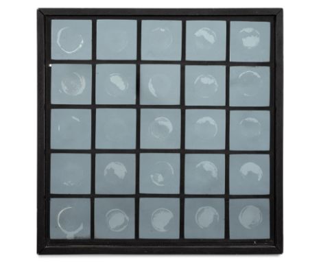 Luther, AdolfKrefeld-Uerdingen, 1912 - Krefeld, 199032,5 x 32,5 x 4,5 cm, R.Spiegelobjekt. 15 quadratische Spiegel auf Holz, 