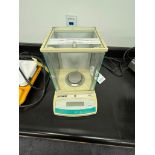 ACCULAB AL-204 BASIS WEIGHT MACHINE