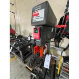 DAYTON 20" DRILL PRESS WITH ACCESSORIES