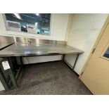 STAINLESS STEEL LAB TABLE
