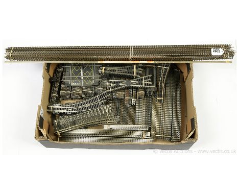 OO Gauge Track and Pointwork by Peco and Hornby Railways to include 9 large radius points (3 x L/H and 6 x R/H), 5 x large ra