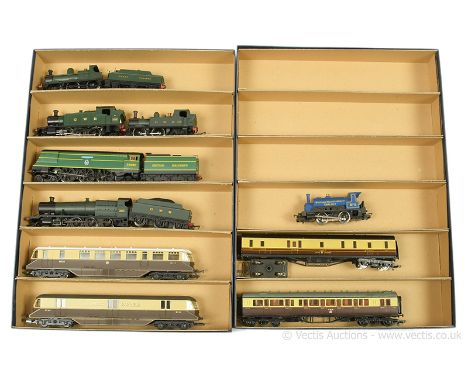 Hornby / Mainline / Lima and other Commercial manufacturers group of Steam Outline Locomotives, Diesels and Rolling Stock a q