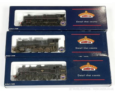 Bachmann OO Gauge BR Steam Locos comprising 32-252 2-8-0 unlined black WD Austerity Class No.90445, loco has been weathered w