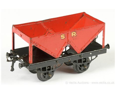 Hornby O Gauge SR Hopper Wagon, early version with open axle guards and droplink couplings, some wear to top edge particularl