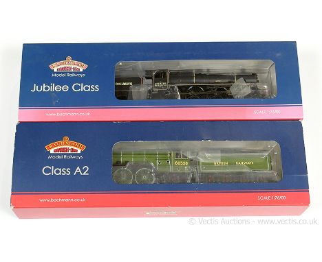 Bachmann OO Gauge pair of Steam Outline Locomotives consisting of Ref 31-190 4-6-0 Loco and Tender British Railways lined bla