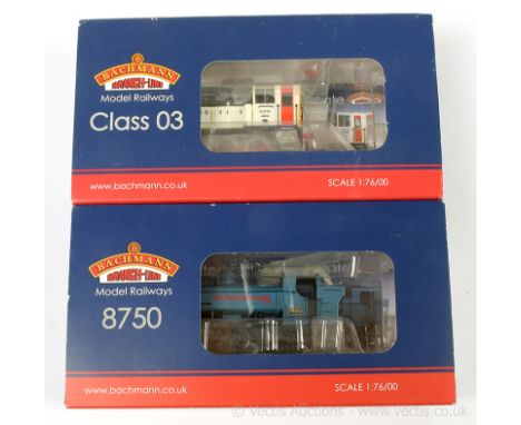 Bachmann OO Gauge pair of Locomotives consisting of 32-200K 0-6-0 Pannier Tank "Stephenson Clark Ltd" limited edition No.328 