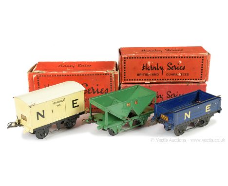 Hornby O Gauge trio of NE Goods Wagons consisting of a Open B Wagon slight paint flaking to one side otherwise Excellent, Hop