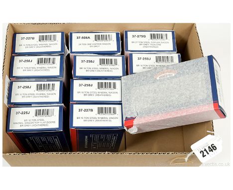 Bachmann OO Gauge ex-shop stock Mineral Wagons comprising 5 x 37-250J BR grey 16-ton Mineral (this is a factory weathered edi