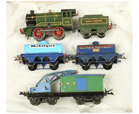 Hornby O Gauge a group of pre-war items consisting of a No.0 0-4-0 Loco and Tender Great Western green No.2251, clockwork, mo