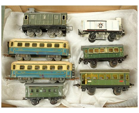 JEP / Marklin and Fleischmann O Gauge mixed group of Passenger and Goods Rolling Stock consisting of JEP SNCF Pullman Bogie C