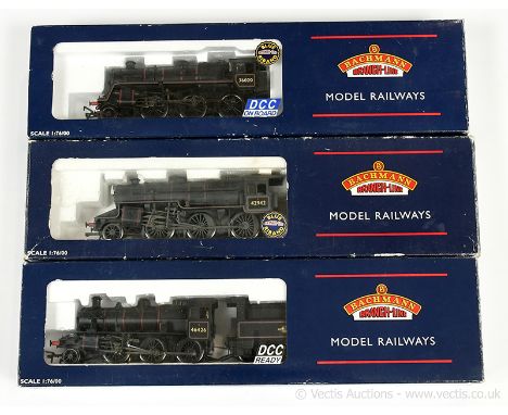 Bachmann OO Gauge trio of Steam Outline Locomotives consisting of Ref 32-829 2-6-0 Loco and Tender BR lined black Ivatt Class