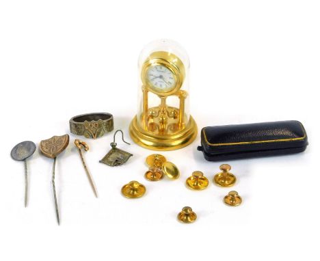 A small group of jewellery, comprising six 9ct gold collar studs, 3.8g, a plated cufflink, silver gilt topped stick pin, Vict