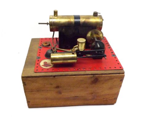 A Bowman Mounted Static Traction Engine (live steam), 8 =  long  