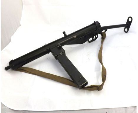 WWII Deactivated Sub Machine Gun, Sten Mk III, 30 with deactivation certificate&nbsp;
Condition:
All over scratches/wear to p