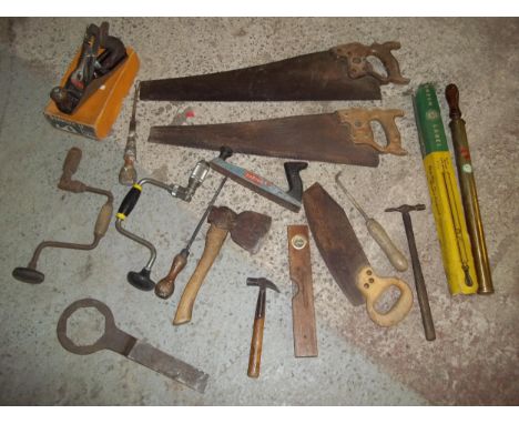 A SELECTION OF INTERESTING VINTAGE TOOLS