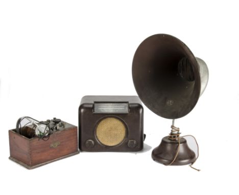 Radio, 3 items: a Revophone crystal set (no lid), with a set of headphones; a BT horn speaker; and a Bush DAC 90 mains receiv