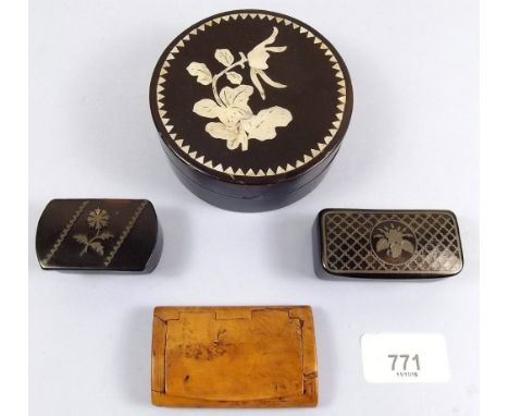 Two papier mache snuff boxes, a table snuff box and a wooden one 