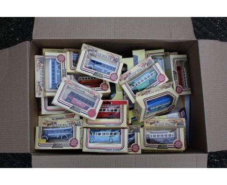 1:76 Scale Models, by Oxford Diecast, Classix and Trackside (23), plus Lledo Days Gone (20), in original boxes, VG-E, boxes G