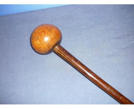 Early - mid 19th C South African hardwood Zulu type Knobkerrie (overall length 67cm) 