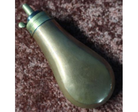 Small brass and copper pistol powder flask (overall length 11.5cm) 