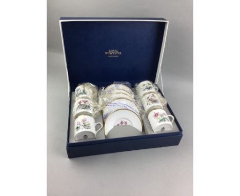 ROYAL ALBERT MOSS ROSE COFFEE SERVICE, in a fitted case, along with a Royal Worcester coffee service in a fitted case (2)