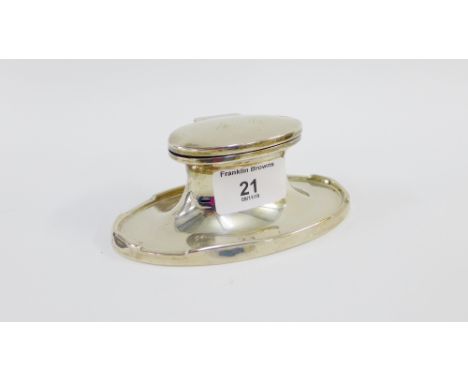 George V silver desk inkwell with glass liner, Birmingham 1929, 13cm 