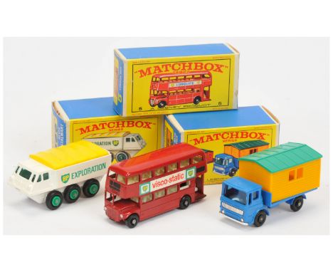 Matchbox Regular Wheels group (1) 5d London Routemaster Bus - with BP Visco-Static labels, white interior, type A base with 5