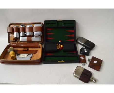 CASED GENTLEMAN'S VANITY SET, SMALL CASED TRAVELLING BACKGAMMON BOARD, VARIOUS SMALL HIP FLASKS, TRAVEL CLOCK ETC