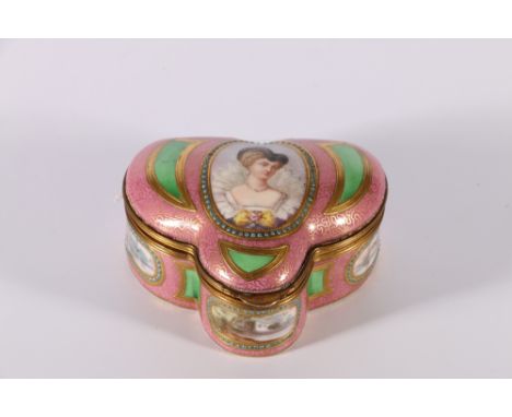 Continental porcelain trinket box of trefoil shape, central panel with portrait of a lady and three panels to sides depicting