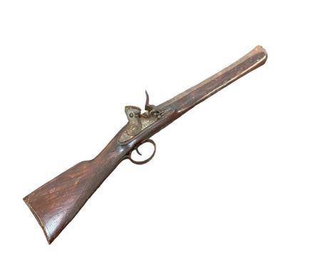 19th century Balkern Flintlock blunderbuss with floral decorated flared barrel and engraved side lock with roller frizzen and