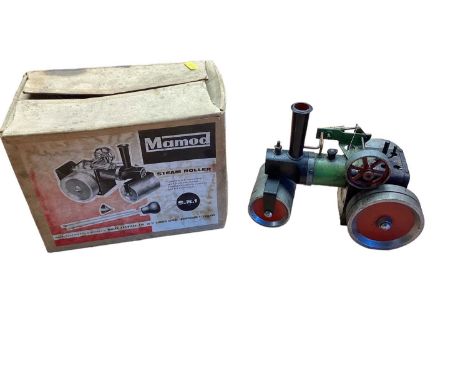 Mamod Steam Roller SR1, Mamod Steam Traction Engine TE1, both boxed