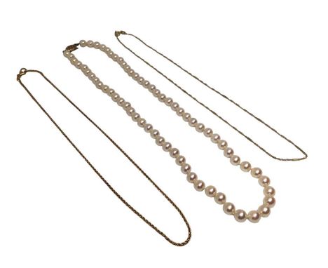 18ct gold chain, 39.5cm long, 9ct gold chain, 41.5cm long and a cultured pearl necklace with 9ct gold clasp, 45.5cm long (3)1