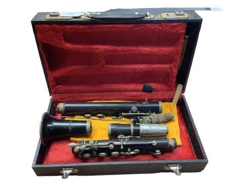 Early 20th century French clarinet in case, stamped Martin Fres Paris, Low Pitch B
