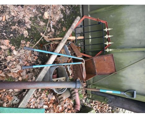 Various iron items for scrap, to include a small gate.