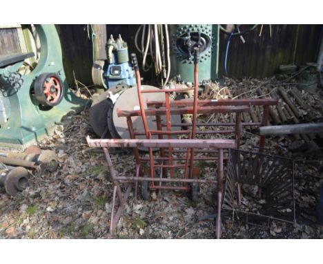 Three trestles, a sack truck and a hopper (5).