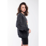 100 PIECE SHOPIFY MODERN CLOTHING STOCK IN VARIOUS DESIGNS AND SIZES INCLUDING S RIBBED TANK TOPS,
