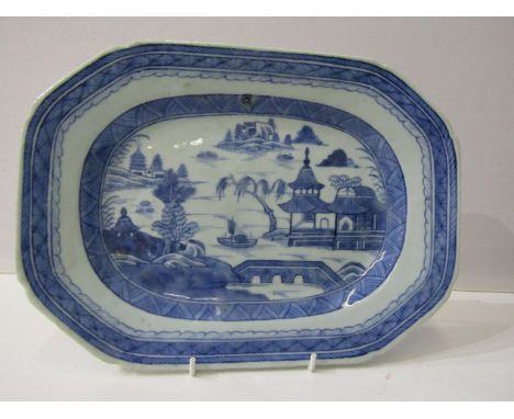 ORIENTAL CERAMICS, 19th Century Nankin octagonal tureen stand "Riverscape" decoration 29cms Lot 328: Glaze flaw/manufacturing