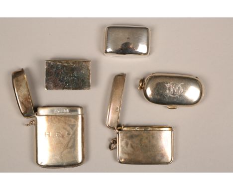 A collection of silver ware including:Silver sovereign holder assay marked Birmingham 1908George III silver snuff box, Birmin