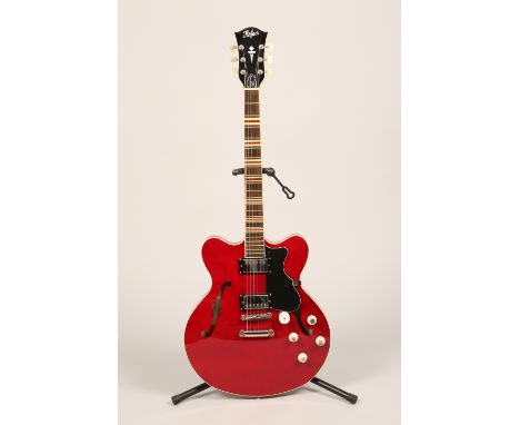 Hofner transparent red, model verythin standard CT. Serial number 01215B122