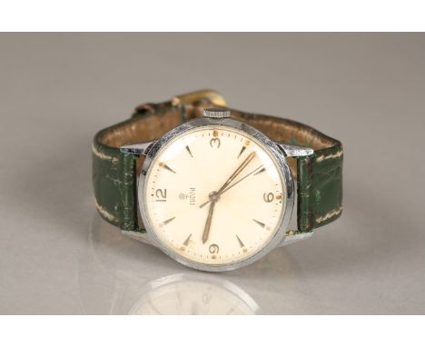 Gents 1950s Tudor wrist watch glass is intact with only a light surface scratch. All hands intact, slight discolouration to d