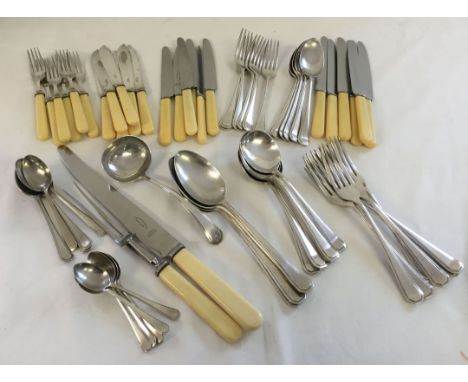 A set of vintage A.E.Poston, Lonsdale silver plated cutlery (6 place setting comprising 1 x serving ladle, 4 x tablespoons, d